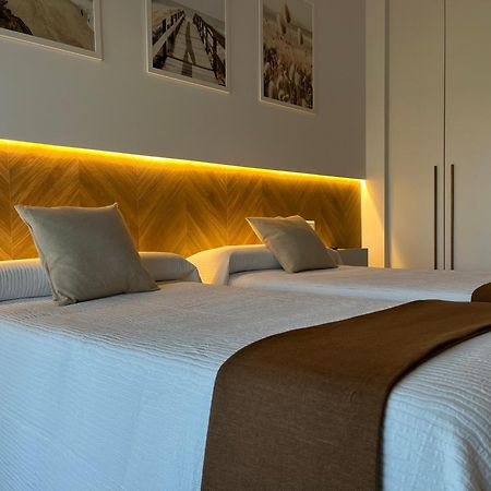 Hostal Parador De Los Llanos Torreorgaz 외부 사진