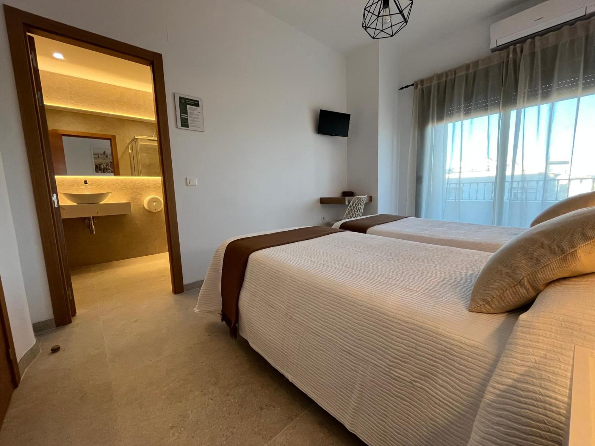 Hostal Parador De Los Llanos Torreorgaz 외부 사진