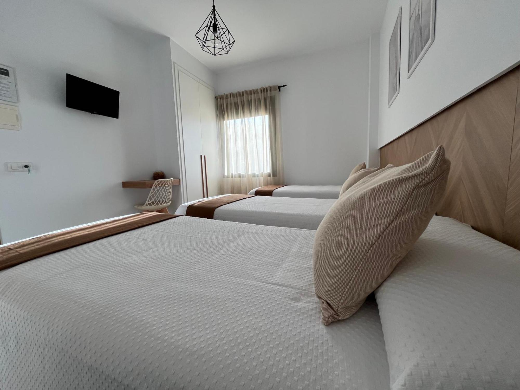Hostal Parador De Los Llanos Torreorgaz 외부 사진